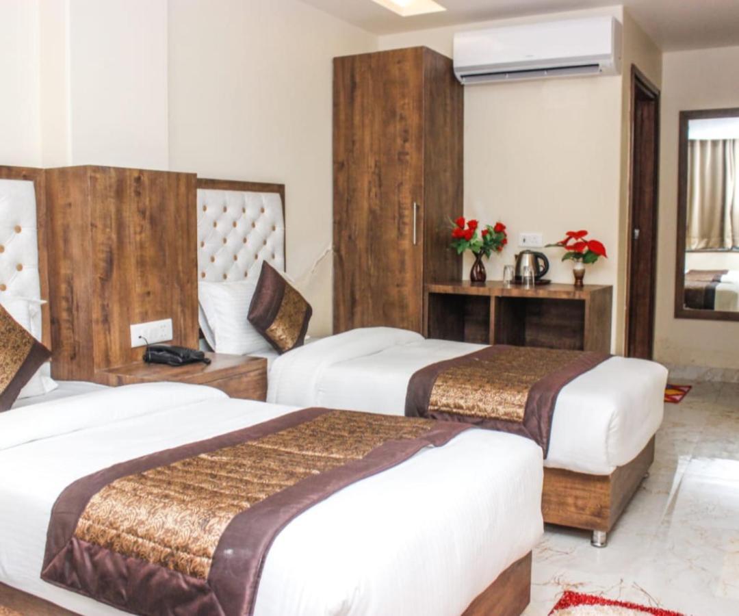 Mayda Inn- A Boutique Hotel ニューデリー エクステリア 写真